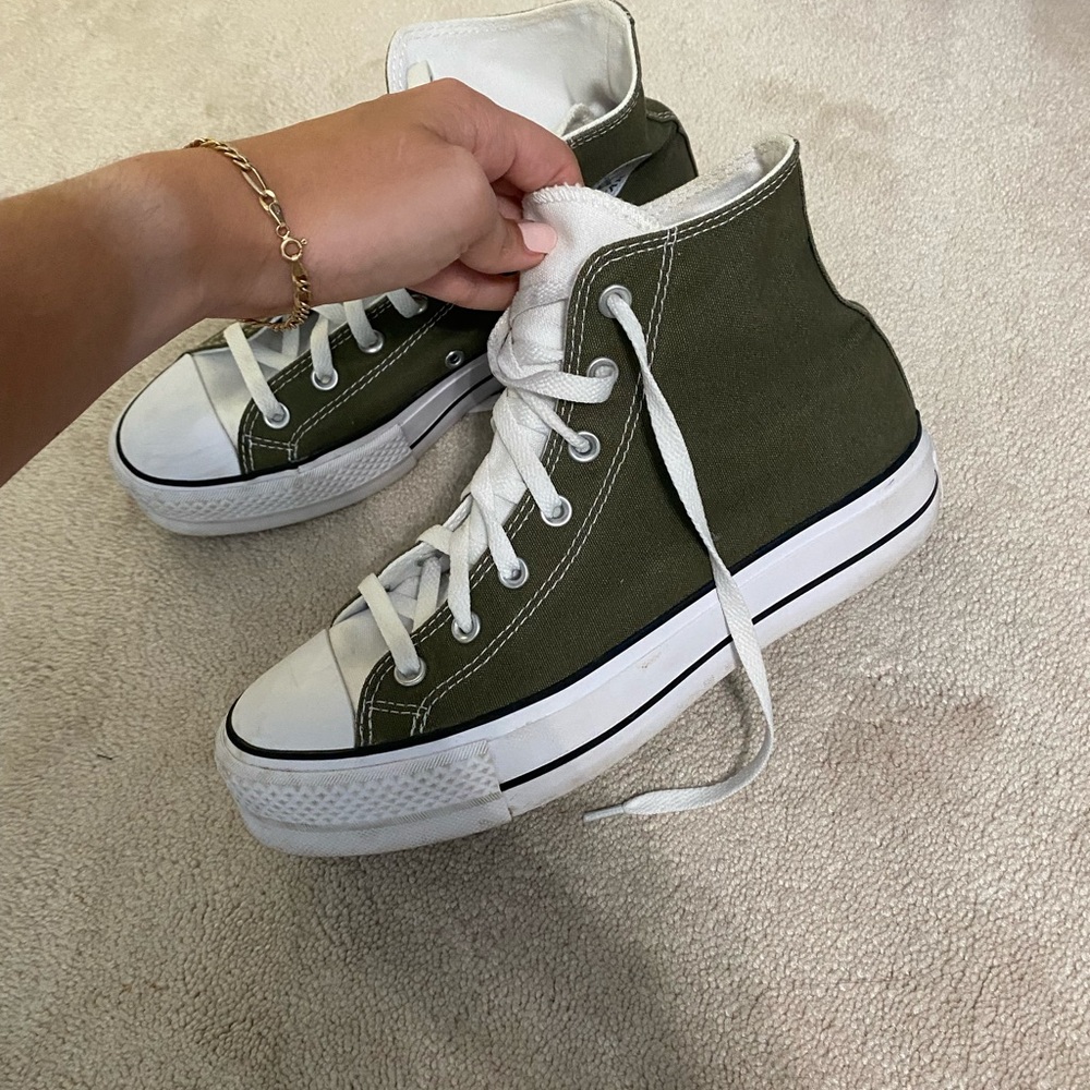 Platform Converse